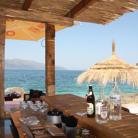 Vlorë Envi Hotel מראה חיצוני תמונה