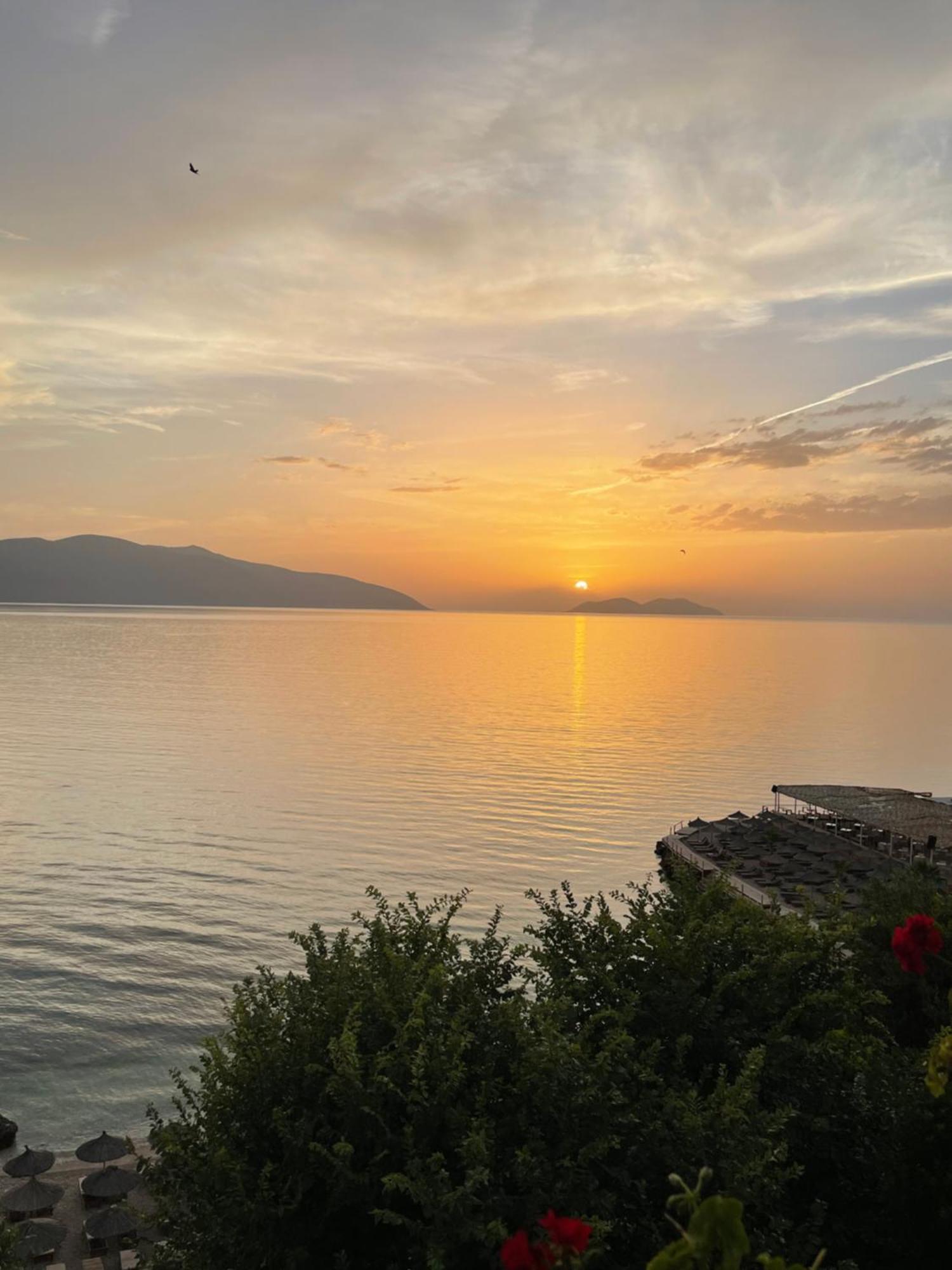 Vlorë Envi Hotel מראה חיצוני תמונה