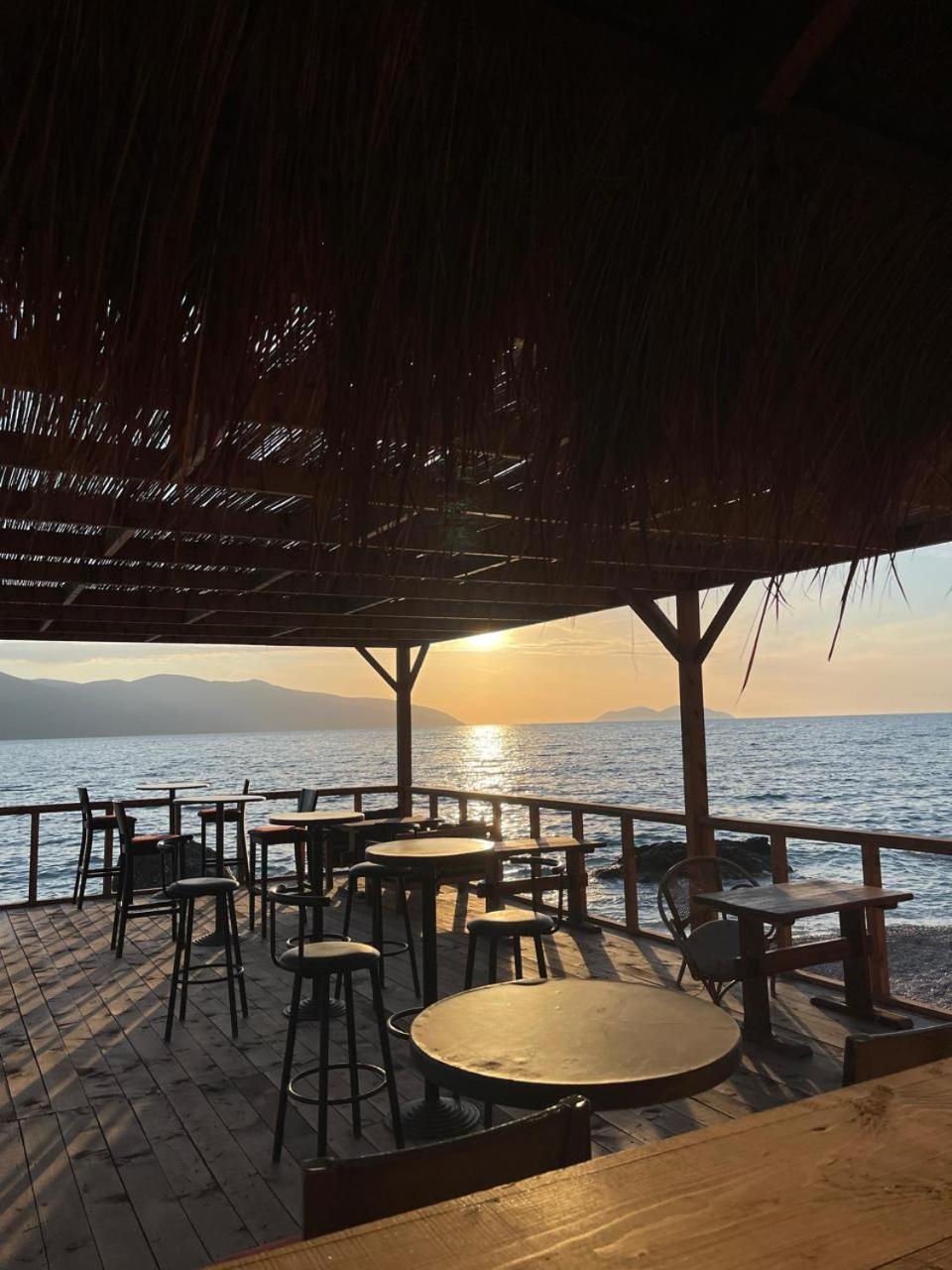 Vlorë Envi Hotel מראה חיצוני תמונה