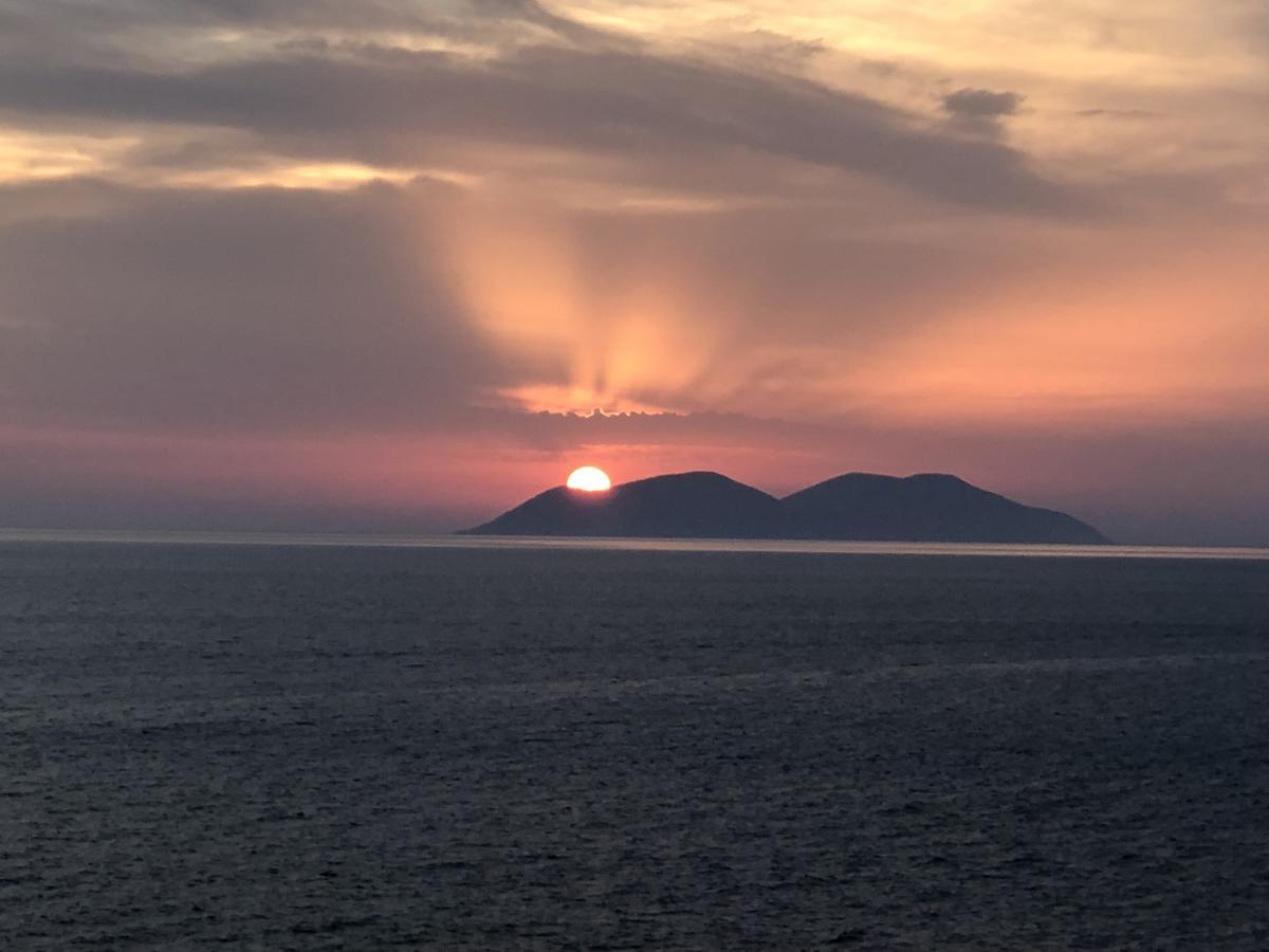 Vlorë Envi Hotel מראה חיצוני תמונה
