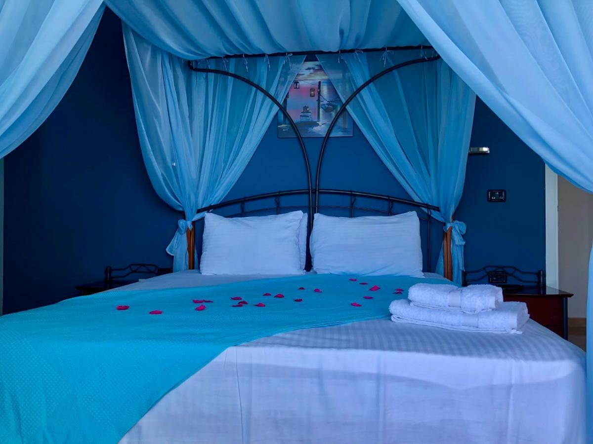 Vlorë Envi Hotel מראה חיצוני תמונה
